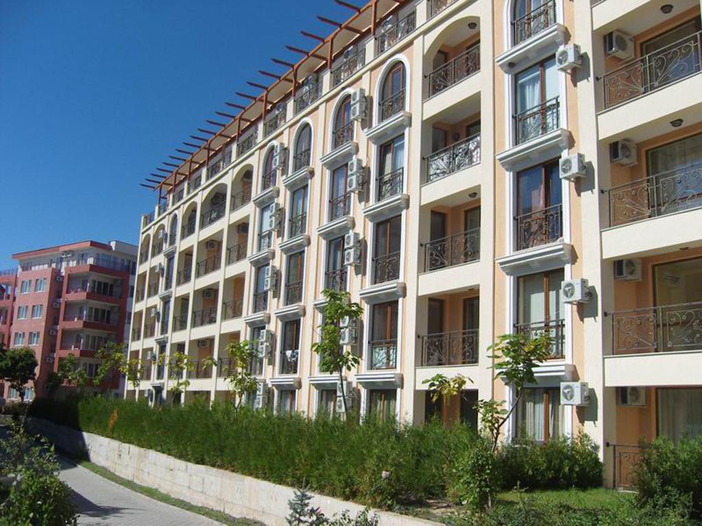 Gt Villa Astoria Apartments Elenite Exterior foto